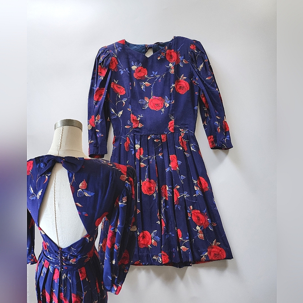 80s Vintage Lanz Originals Open Back Dress 27W Small